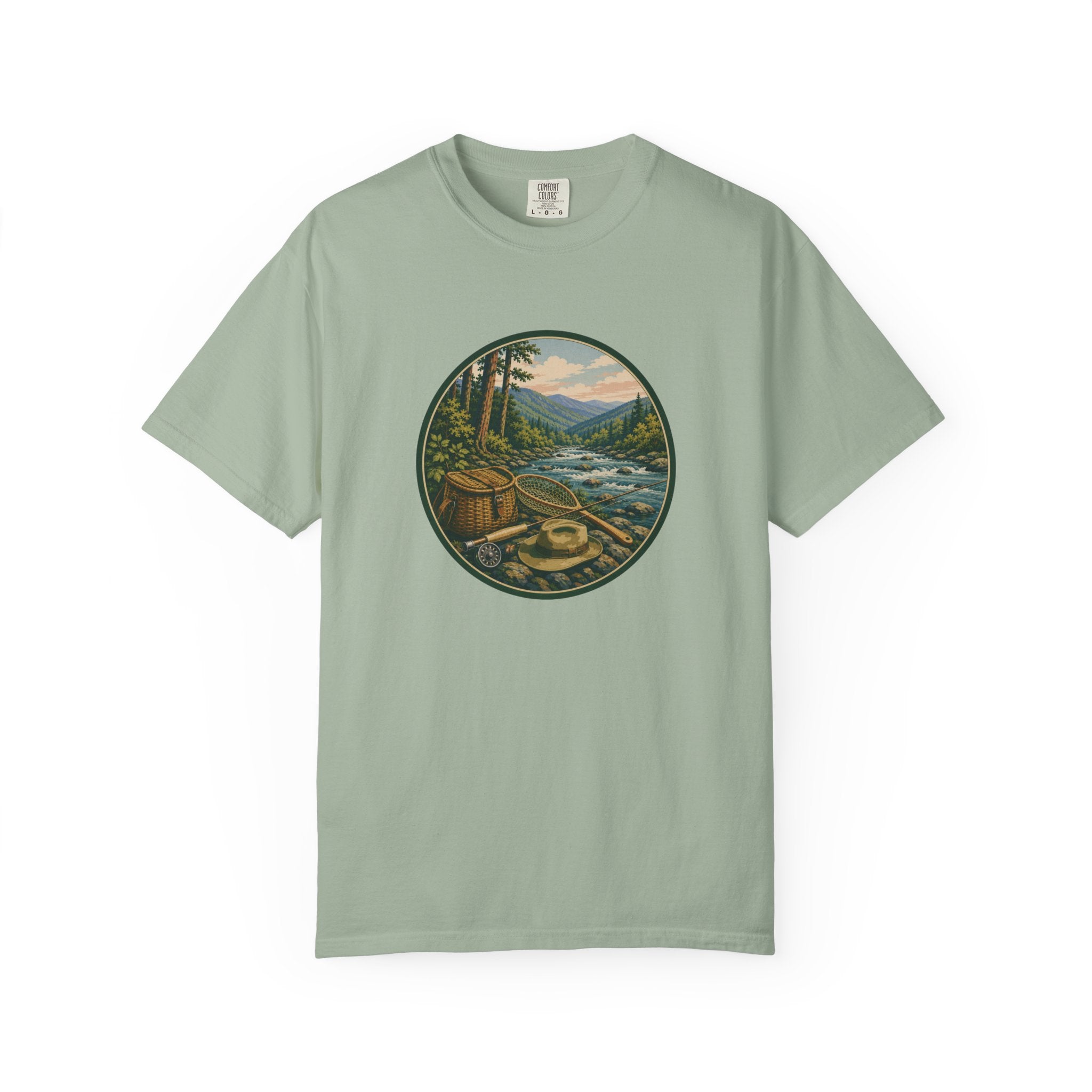 Outdoor River Fly Fishing T-Shirt — Vintage Fly Fishing Design