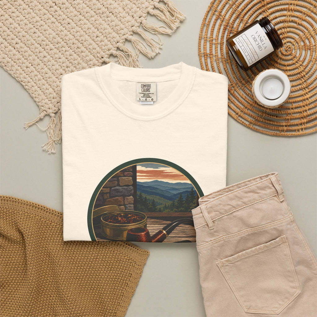 Vintage Tobacco Pipe Circle T-Shirt