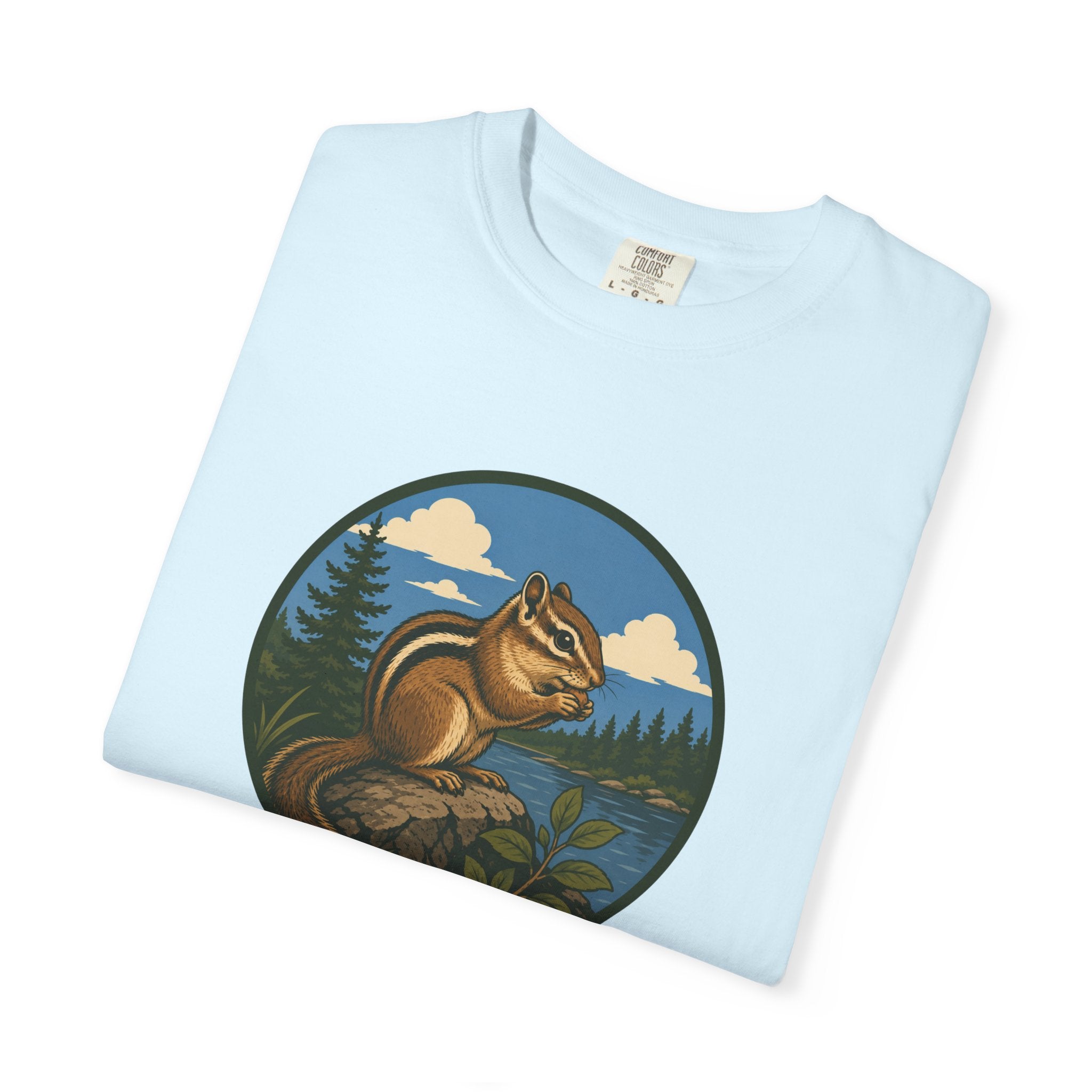 Chipmunk Nature T‑Shirt — Outdoorsy Woodland Wildlife Graphic Tee