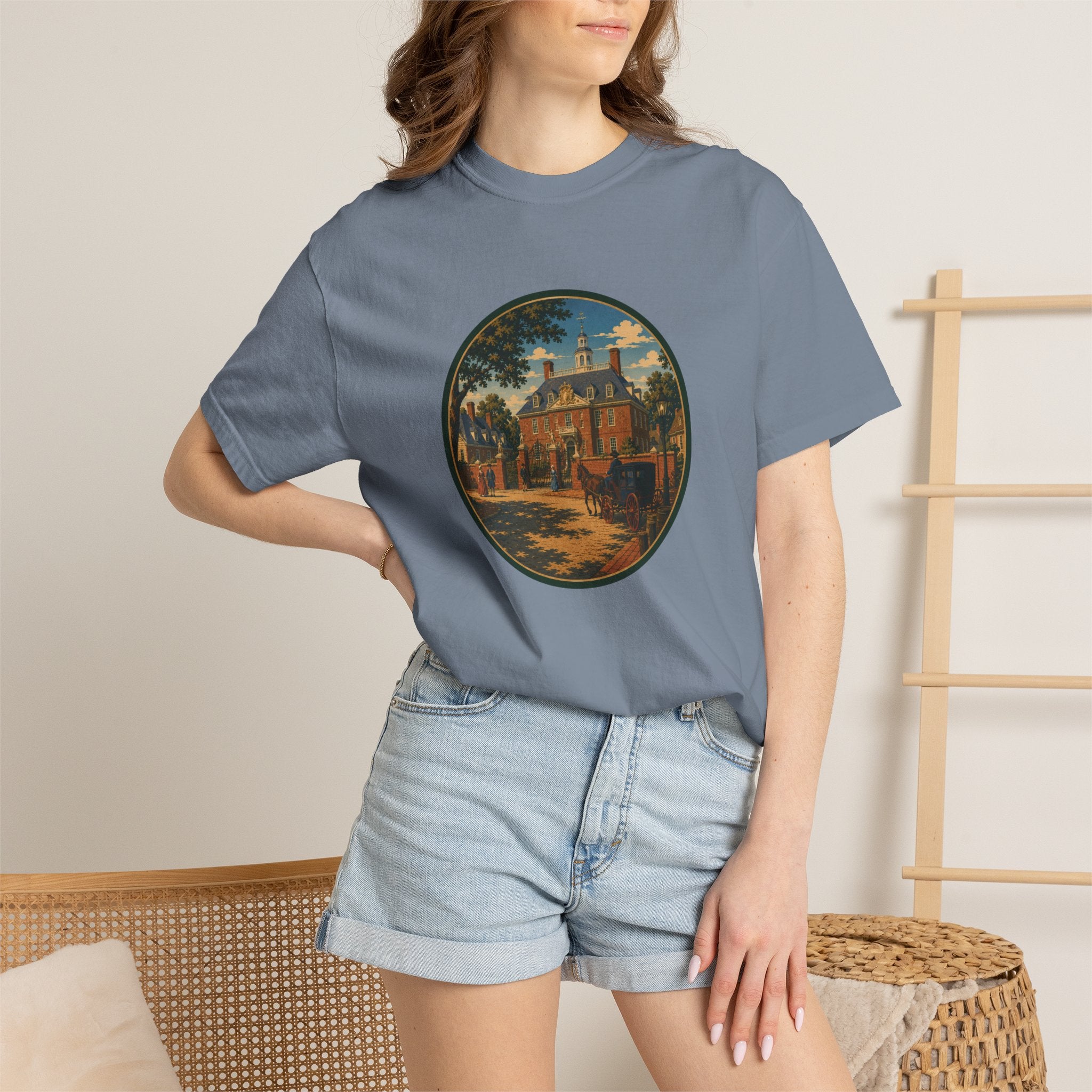 Historic Estate Circle T-Shirt — Colonial Landmark Tee