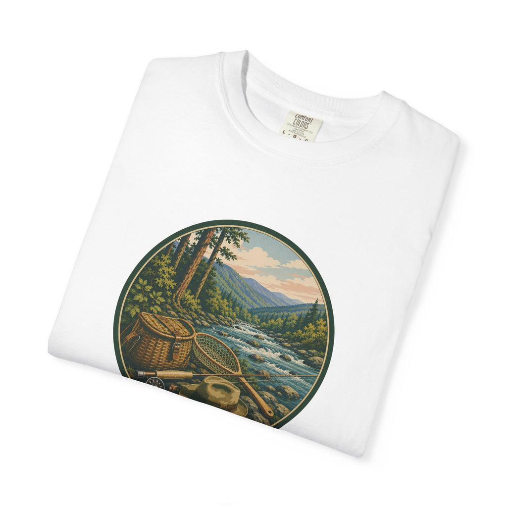 Outdoor River Fly Fishing T-Shirt — Vintage Fly Fishing Design