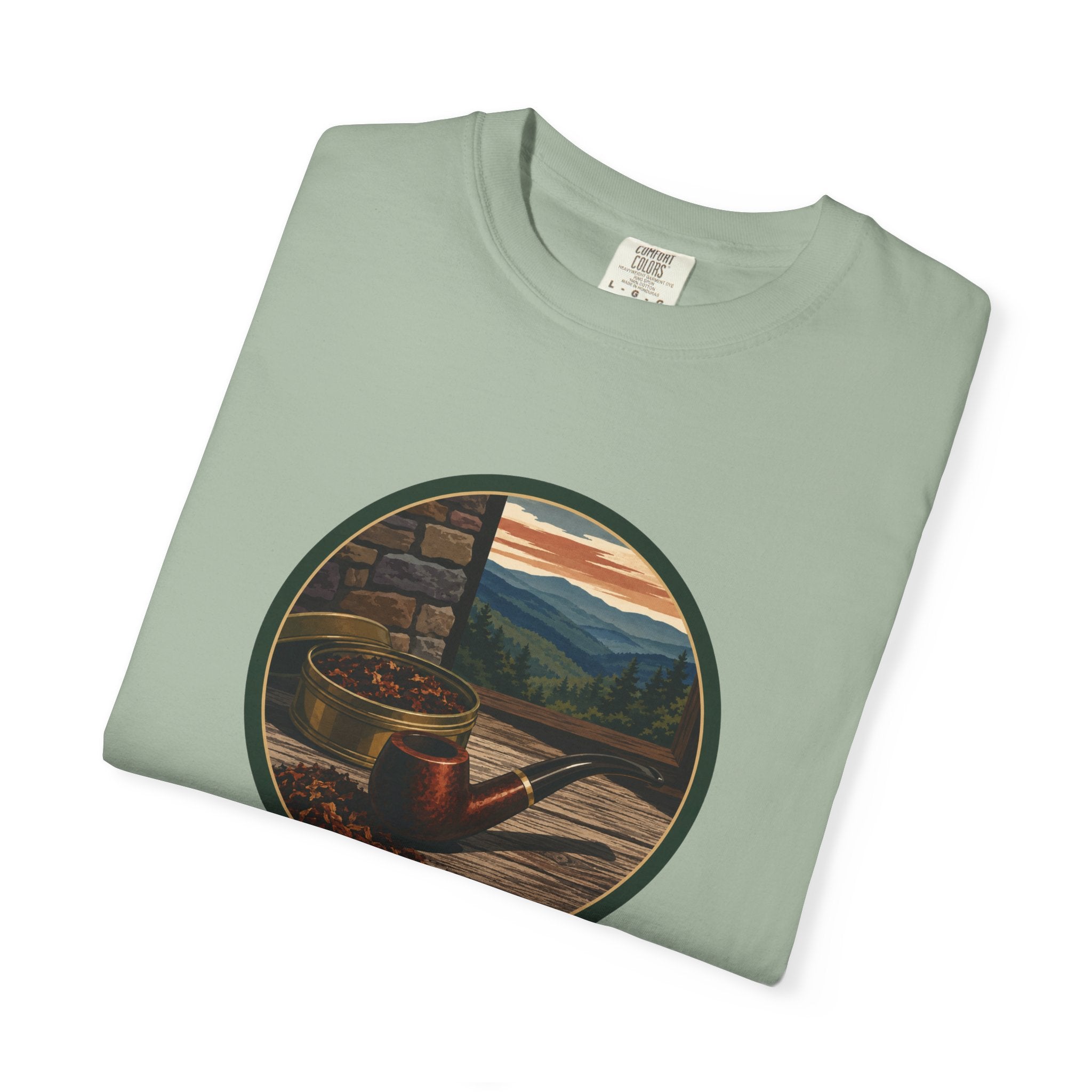 Vintage Tobacco Pipe Circle T-Shirt