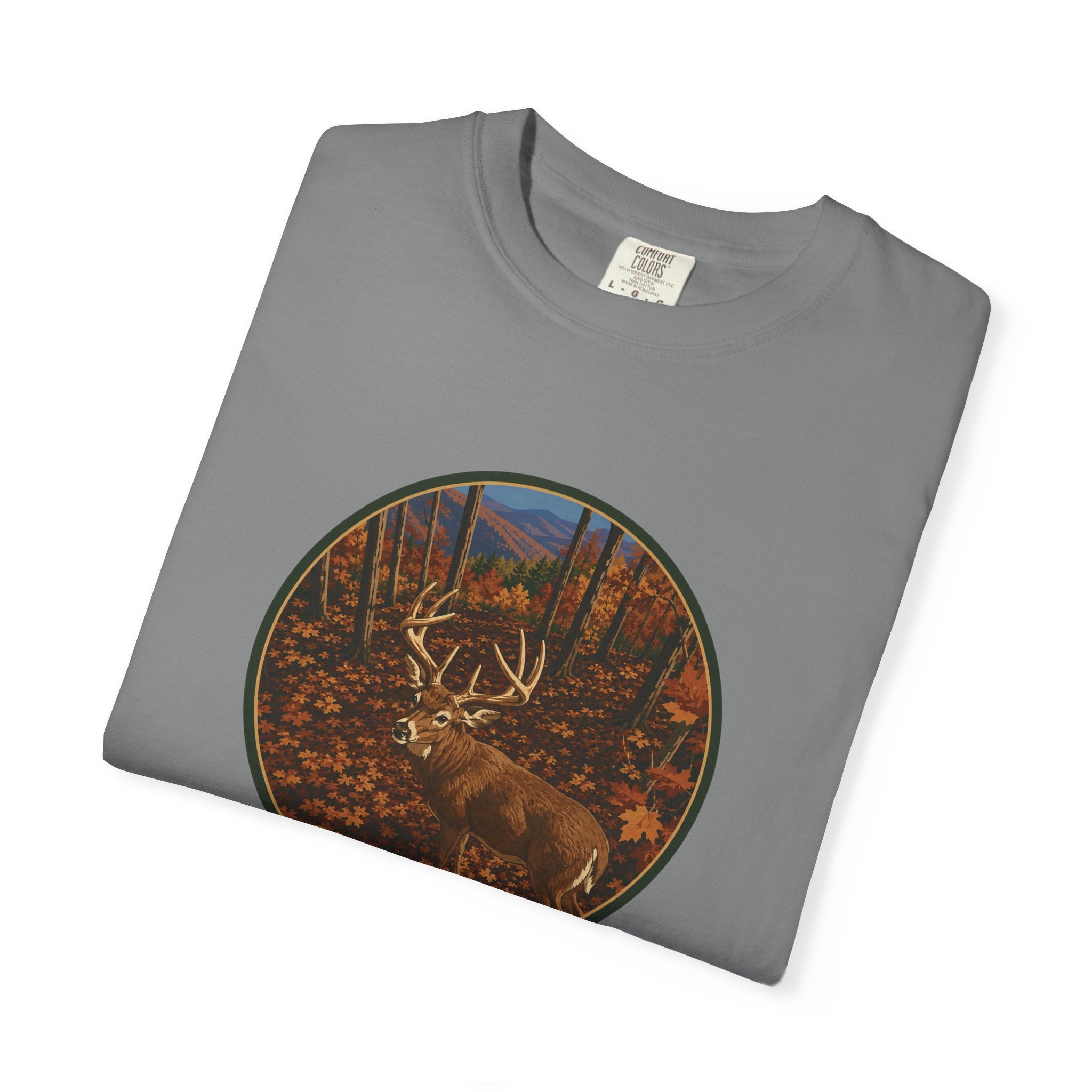 Whitetail BuckT-Shirt — Autumn Forest Deer Circle Graphic