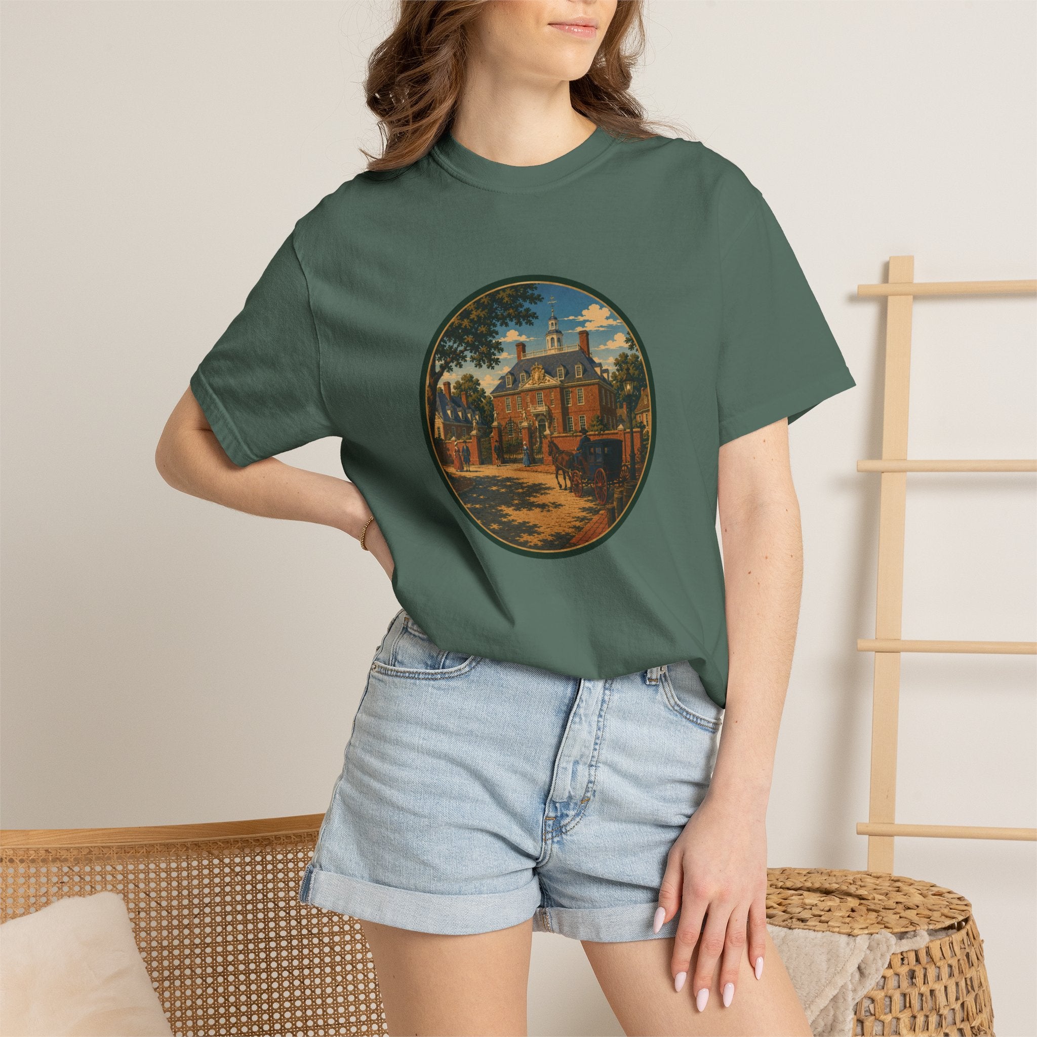 Historic Estate Circle T-Shirt — Colonial Landmark Tee