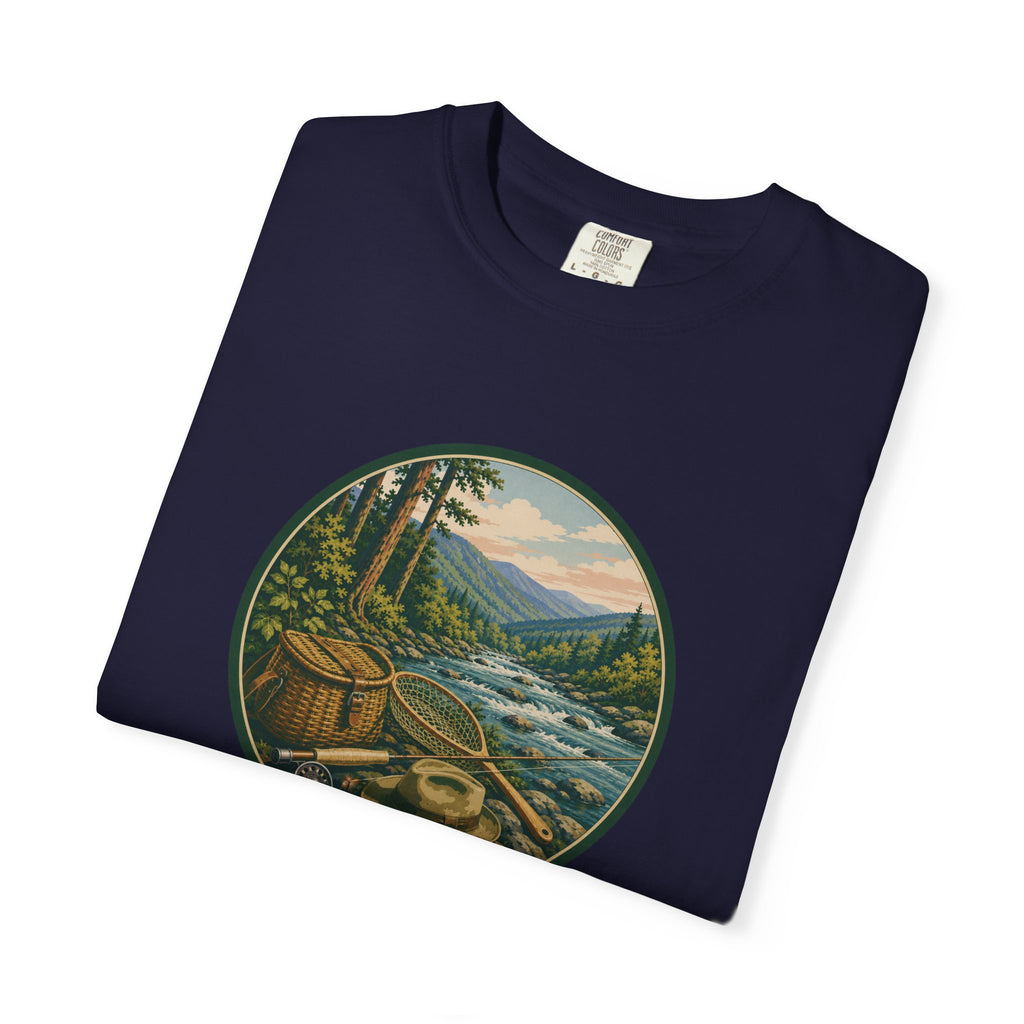 Outdoor River Fly Fishing T-Shirt — Vintage Fly Fishing Design