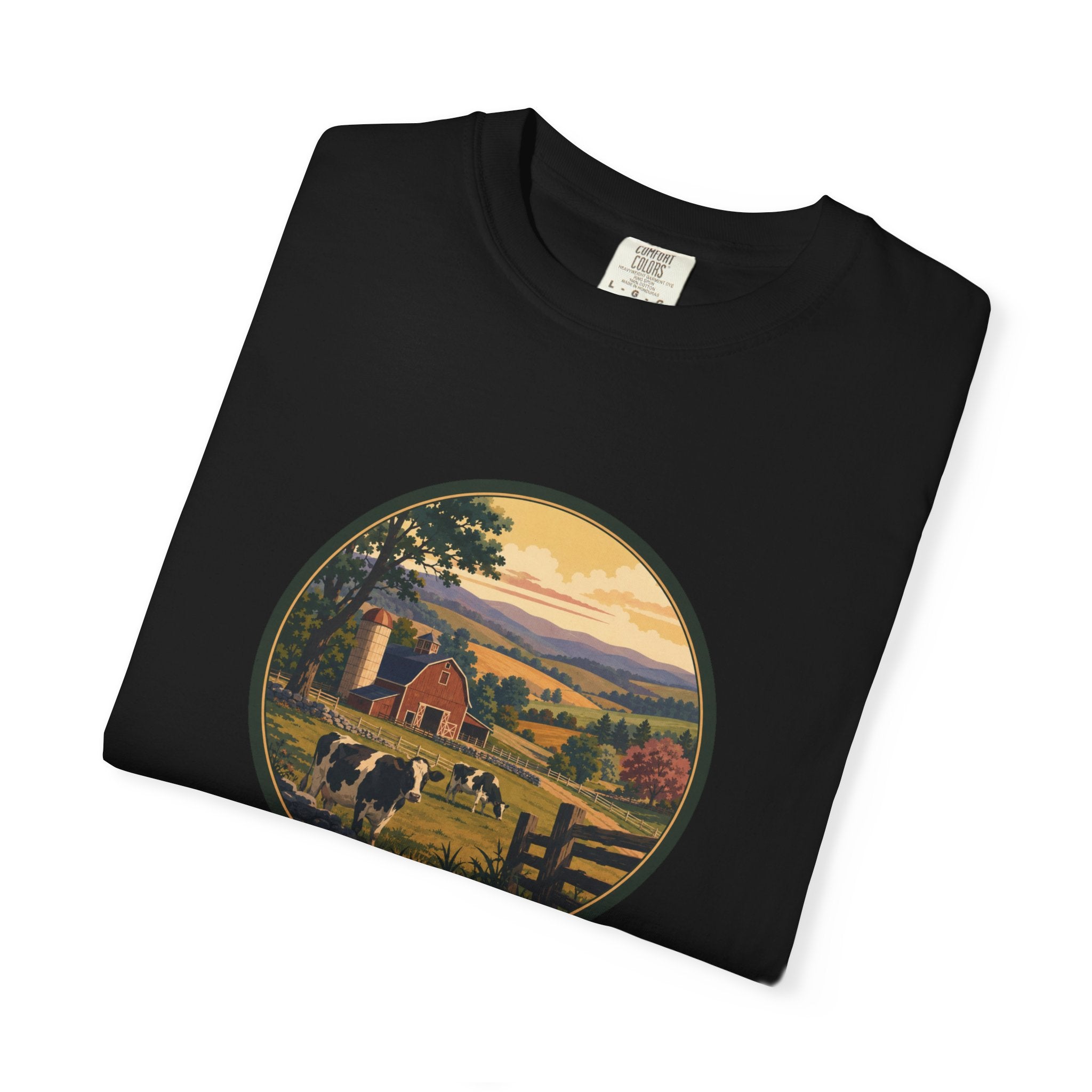 Vintage Country Dairy Farm Scene T-Shirt