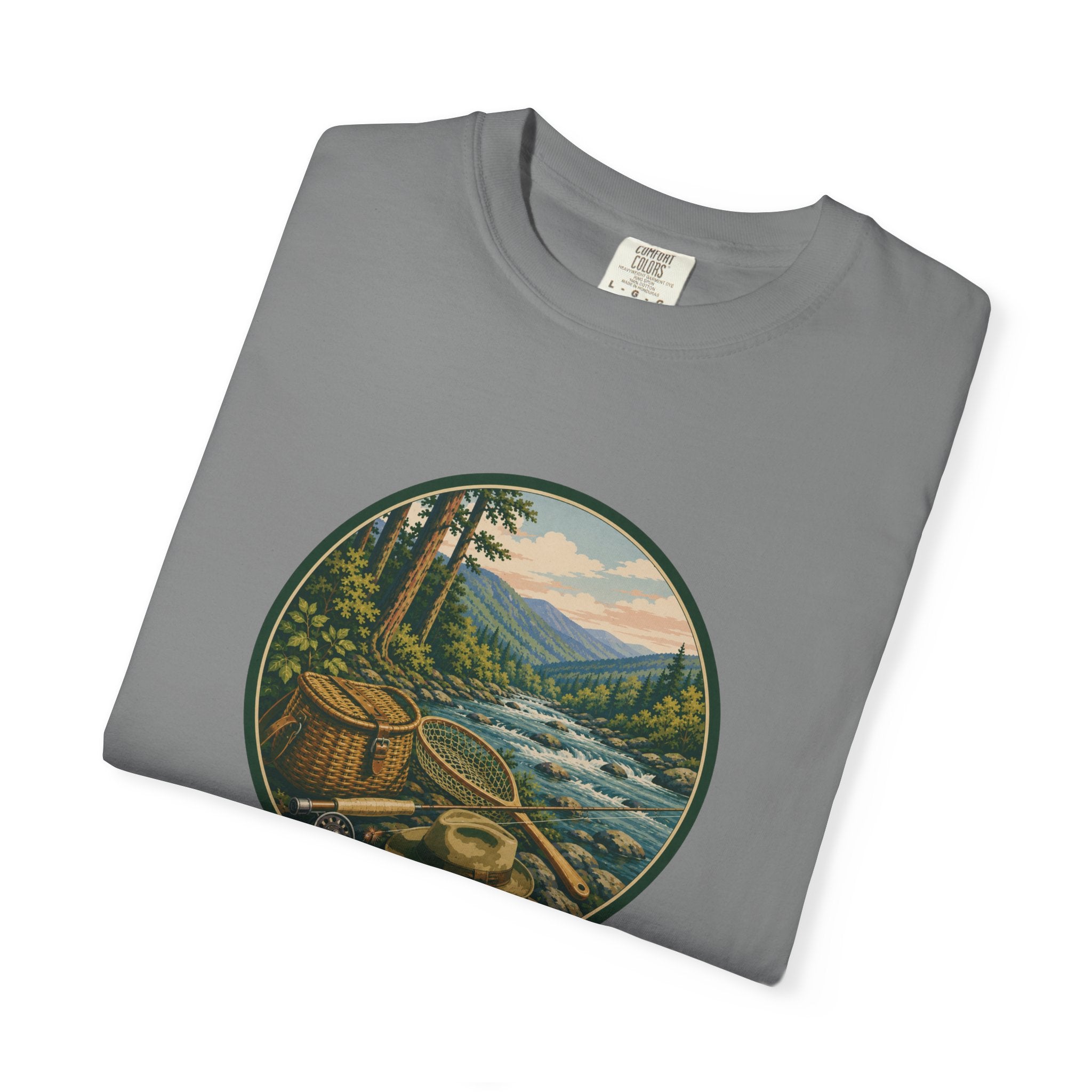 Outdoor River Fly Fishing T-Shirt — Vintage Fly Fishing Design