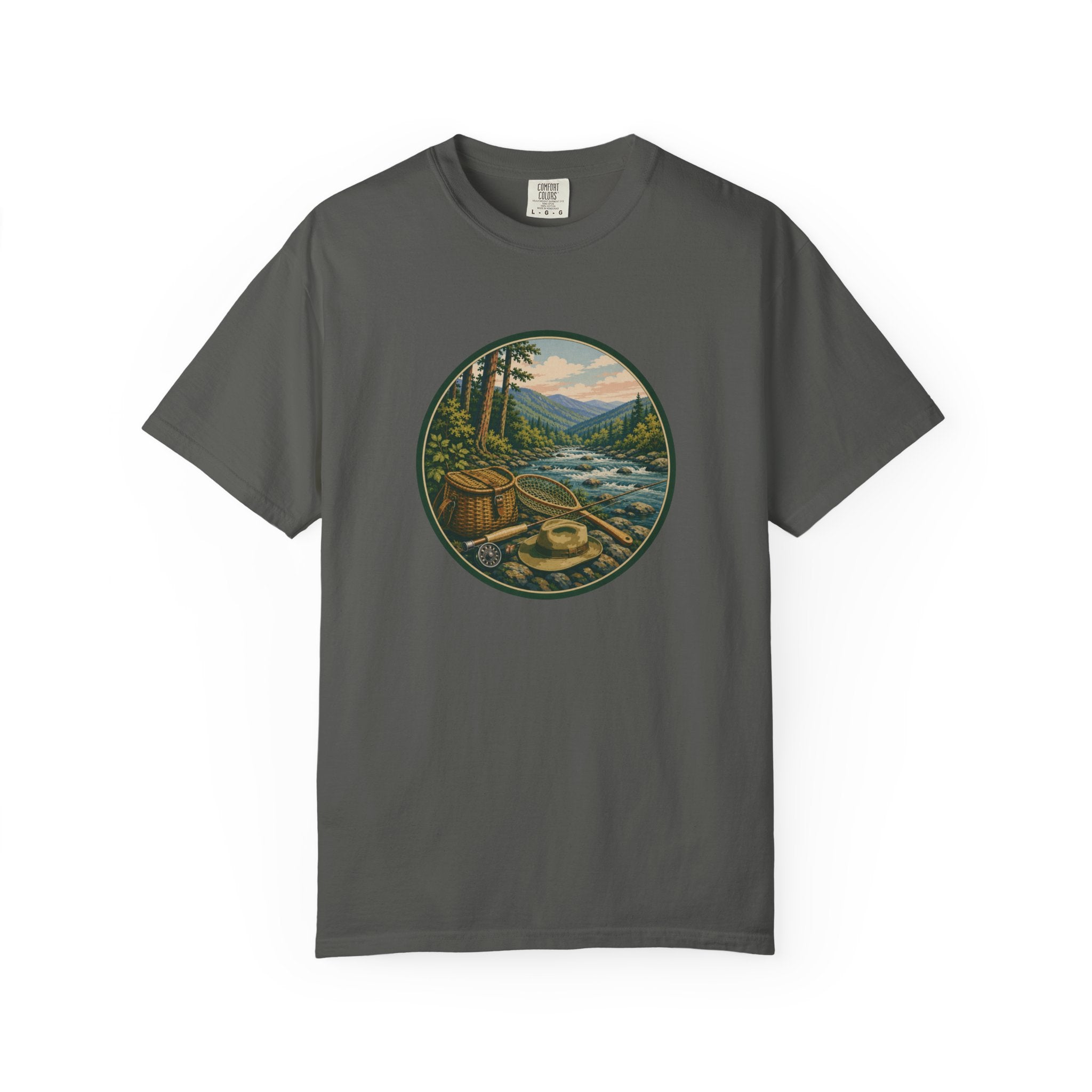 Outdoor River Fly Fishing T-Shirt — Vintage Fly Fishing Design