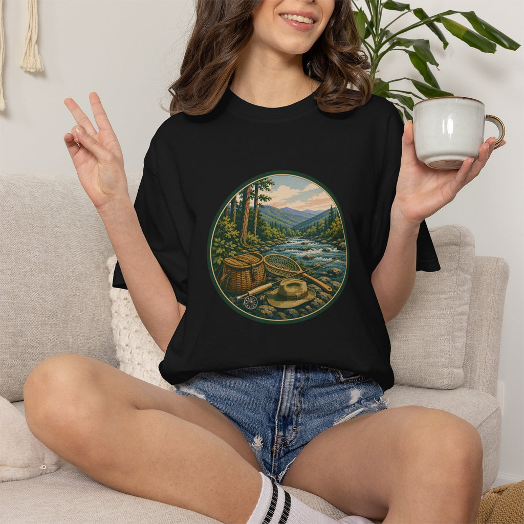 Outdoor River Fly Fishing T-Shirt — Vintage Fly Fishing Design