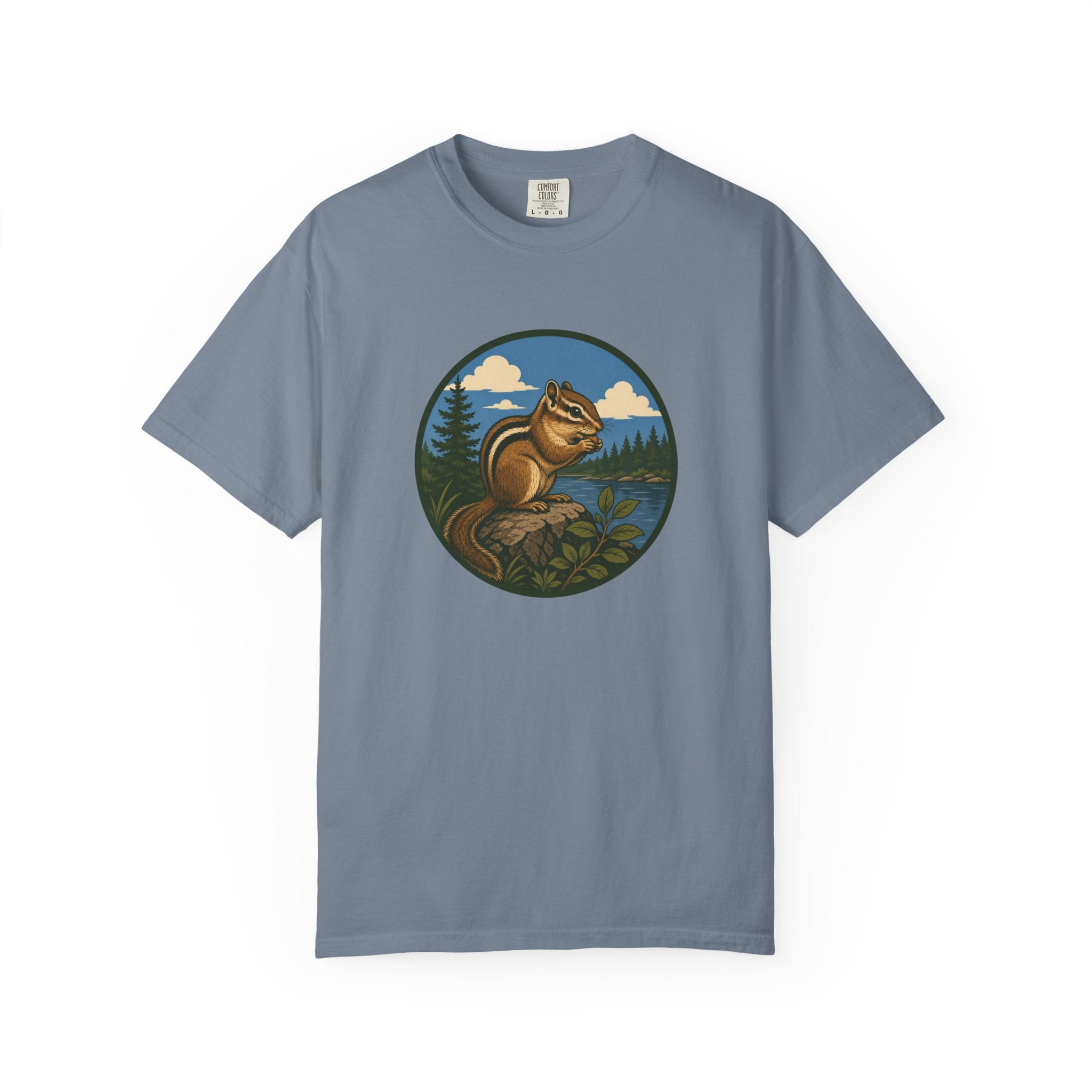 Chipmunk Nature T‑Shirt — Outdoorsy Woodland Wildlife Graphic Tee