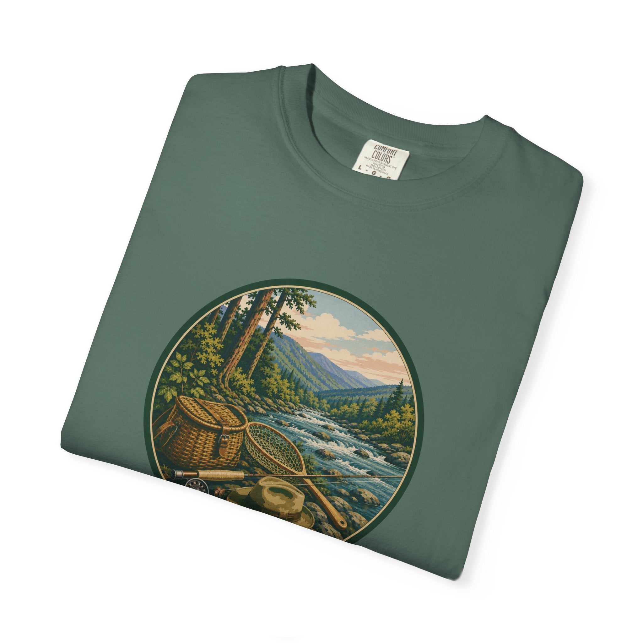 Outdoor River Fly Fishing T-Shirt — Vintage Fly Fishing Design