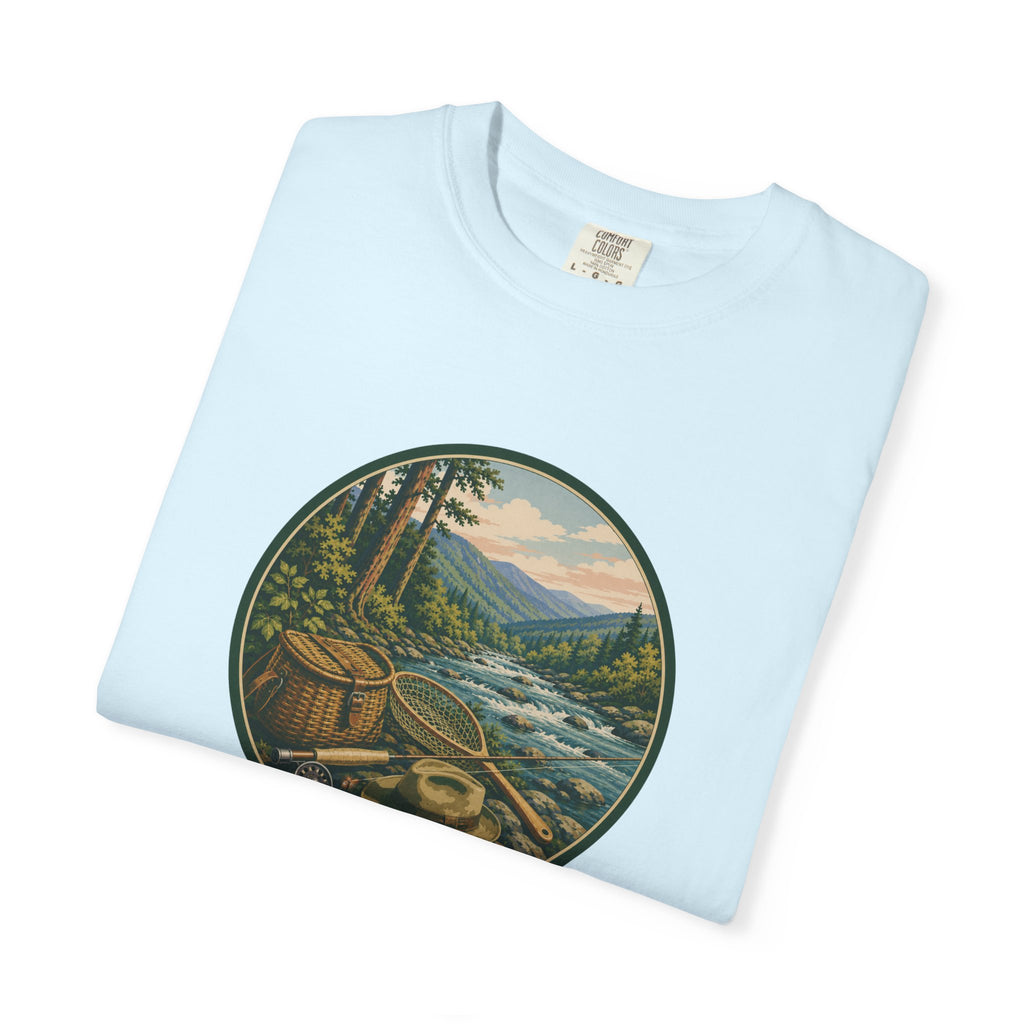 Outdoor River Fly Fishing T-Shirt — Vintage Fly Fishing Design